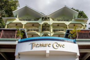 Отель Treasure Cove Hotel & Restaurant  Бель Омбр